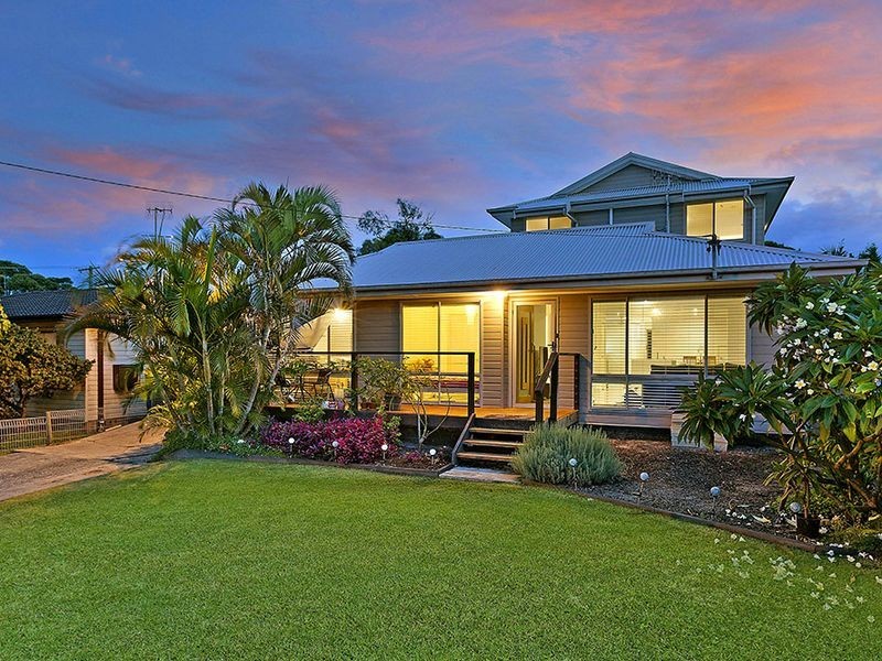 127 Eastern Road, Bateau Bay NSW 2261