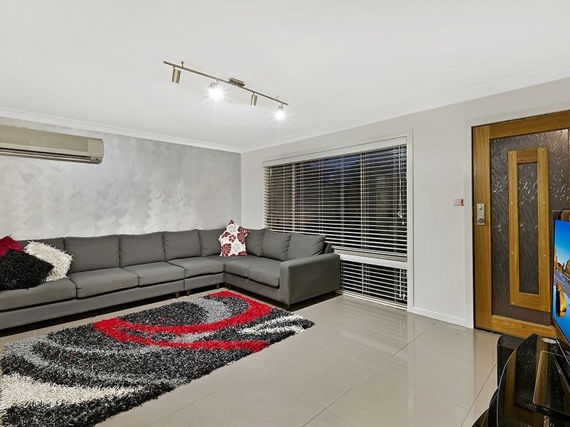 127 Eastern Road, Bateau Bay NSW 2261