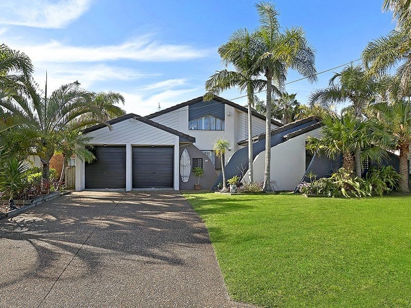 19 Earl Street, Shelly Beach NSW 2261