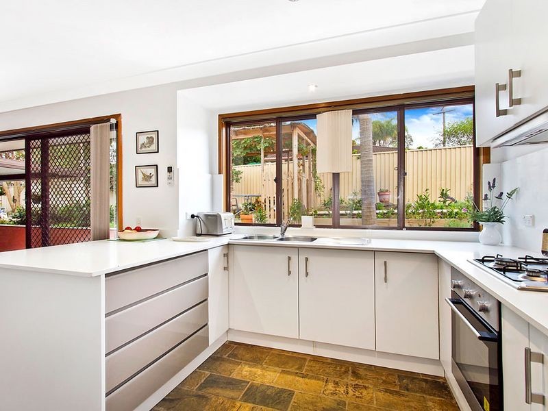 7 Oakehampton Court, Bateau Bay NSW 2261