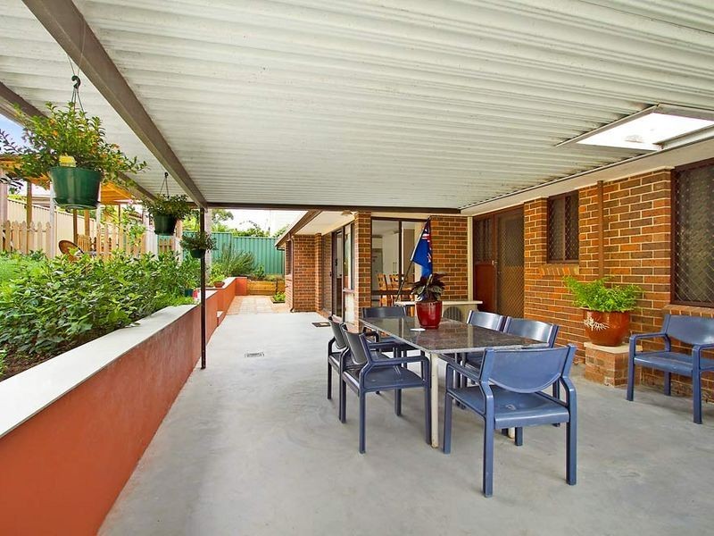 7 Oakehampton Court, Bateau Bay NSW 2261