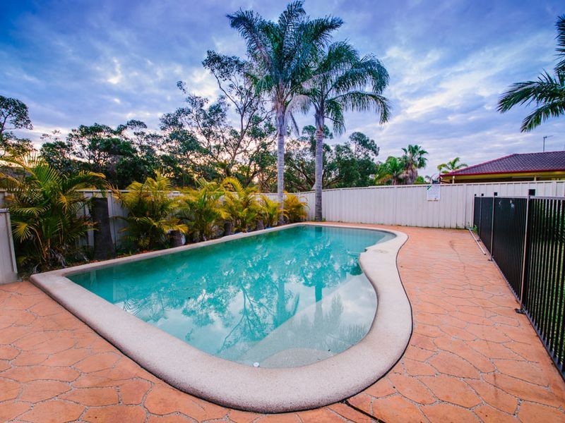 39 Sir Joseph Banks Drive, Bateau Bay NSW 2261
