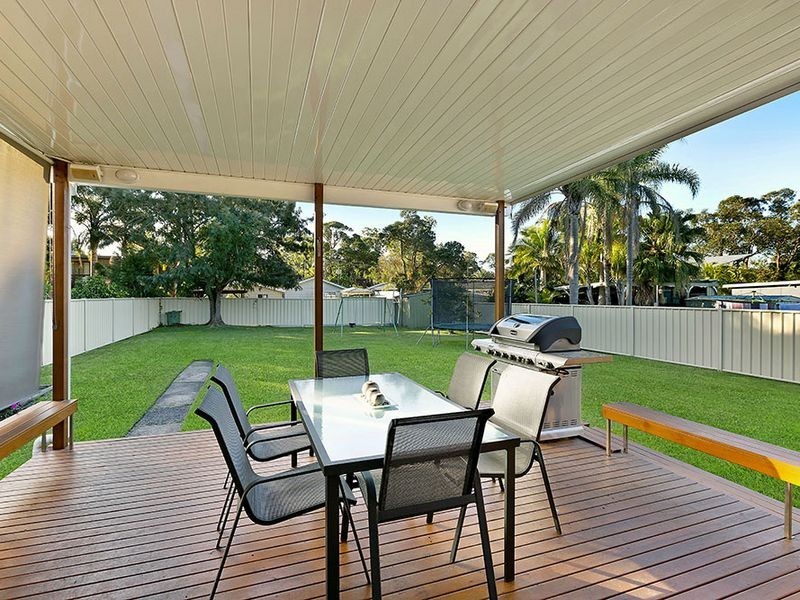 15 Colleen Street, Berkeley Vale NSW 2261