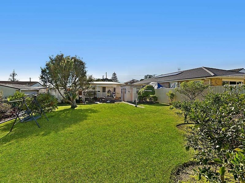 85 McLachlan Avenue, Shelly Beach NSW 2261