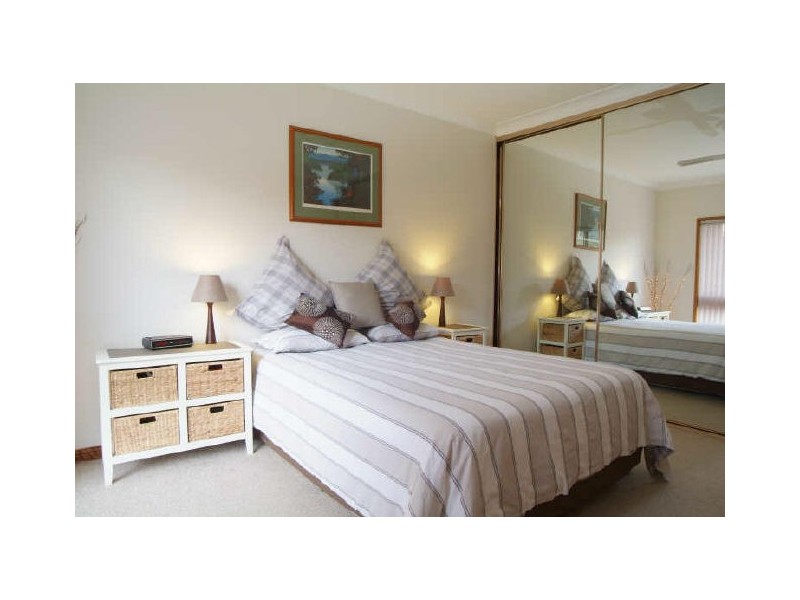 688 The Entrance Road, Bateau Bay NSW 2261