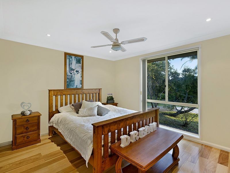 8 Ruth Place, Bateau Bay NSW 2261