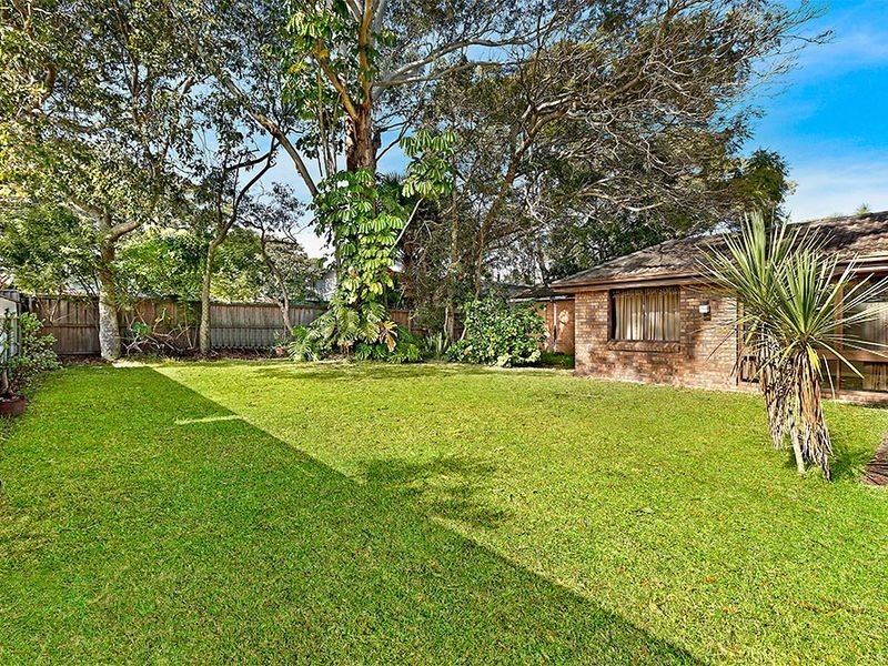 18 Bias Avenue, Bateau Bay NSW 2261