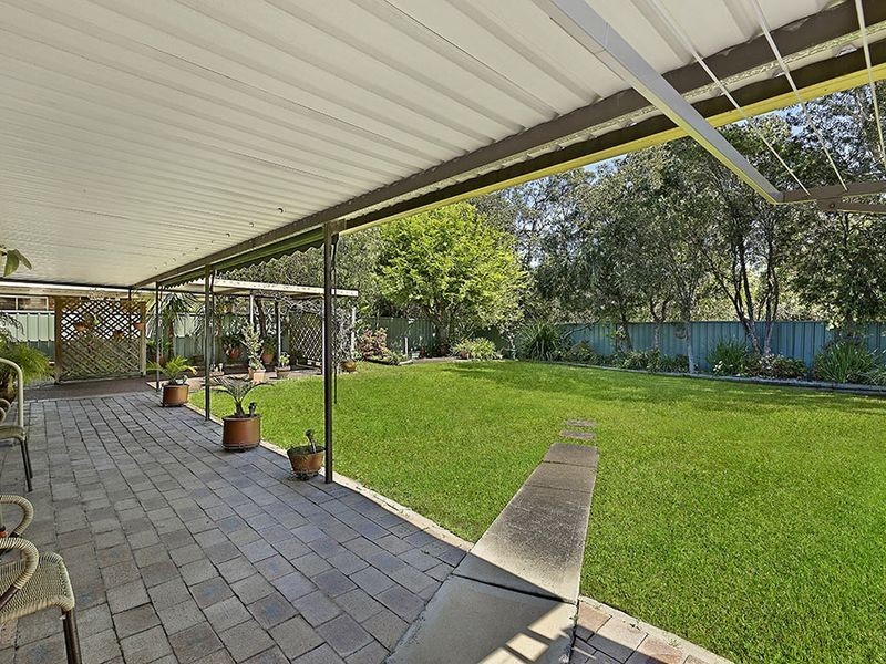 18 Hawkesbury Close, Bateau Bay NSW 2261