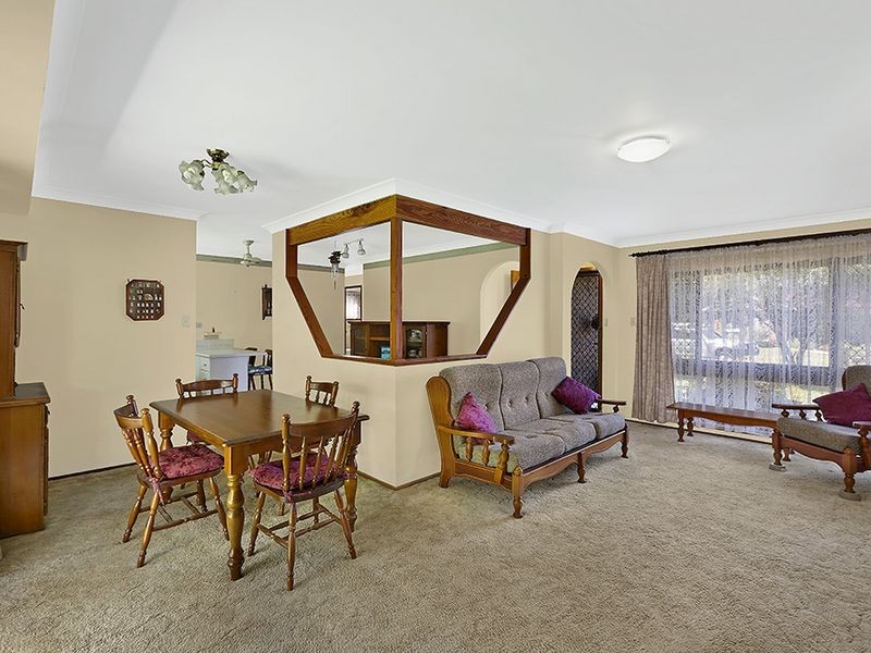 18 Hawkesbury Close, Bateau Bay NSW 2261