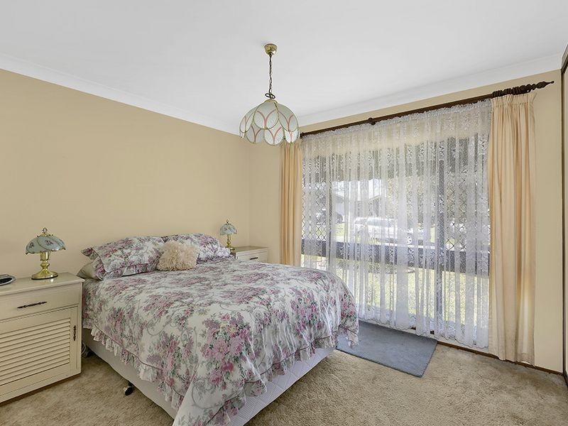 18 Hawkesbury Close, Bateau Bay NSW 2261