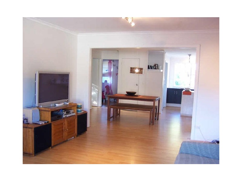 3a Hillside Drive, Berkeley Vale NSW 2261