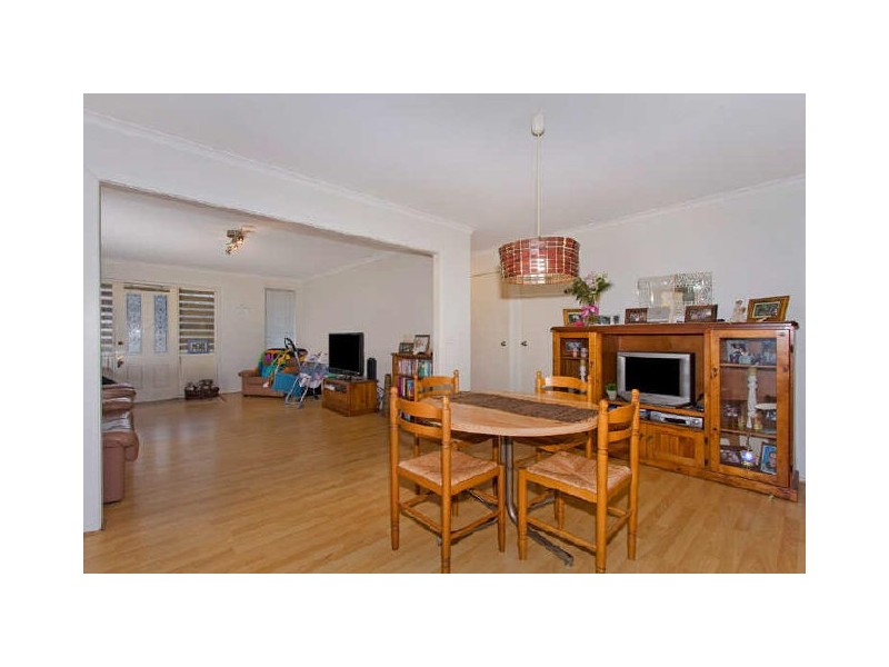 3a Hillside Drive, Berkeley Vale NSW 2261