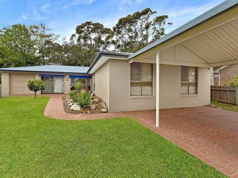 7 Compass Cl, Bateau Bay NSW 2261
