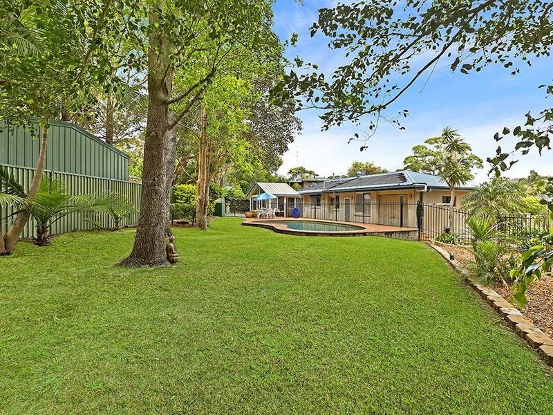 7 Compass Cl, Bateau Bay NSW 2261