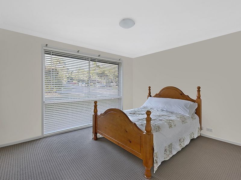 2 Jessica Street, Bateau Bay NSW 2261