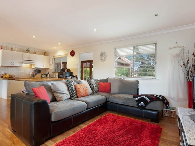 195 Bateau Bay Road, Bateau Bay NSW 2261