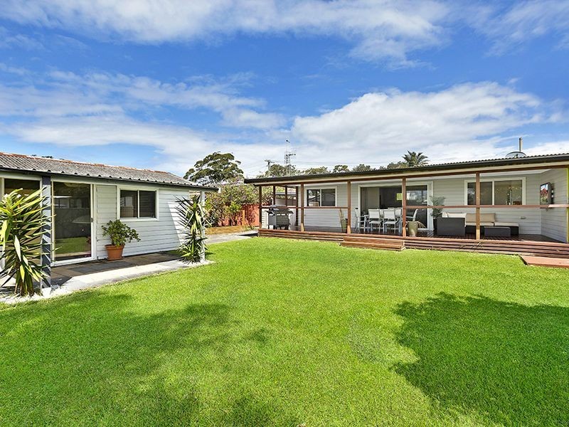 30 Bloomfield Street, Long Jetty NSW 2261