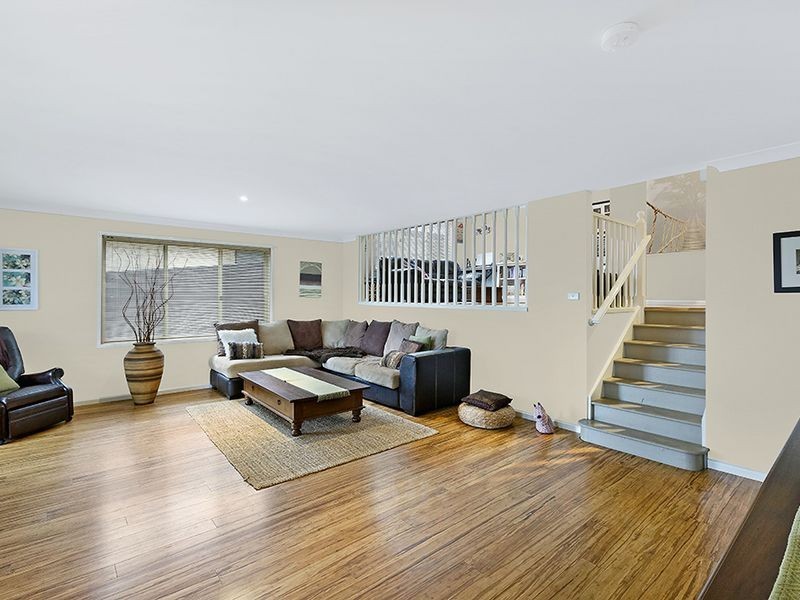 98 Lakin Street, Bateau Bay NSW 2261