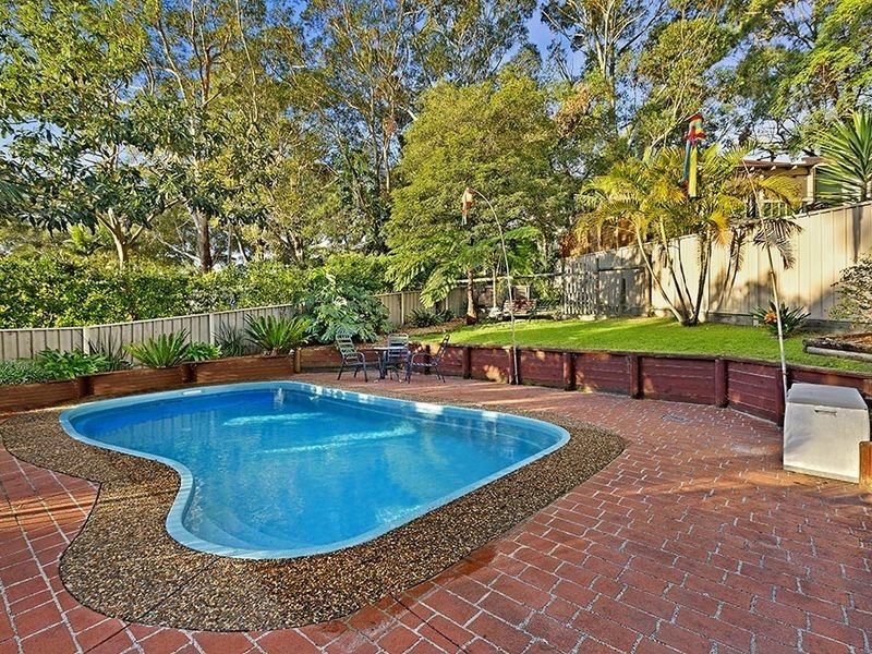 98 Lakin Street, Bateau Bay NSW 2261