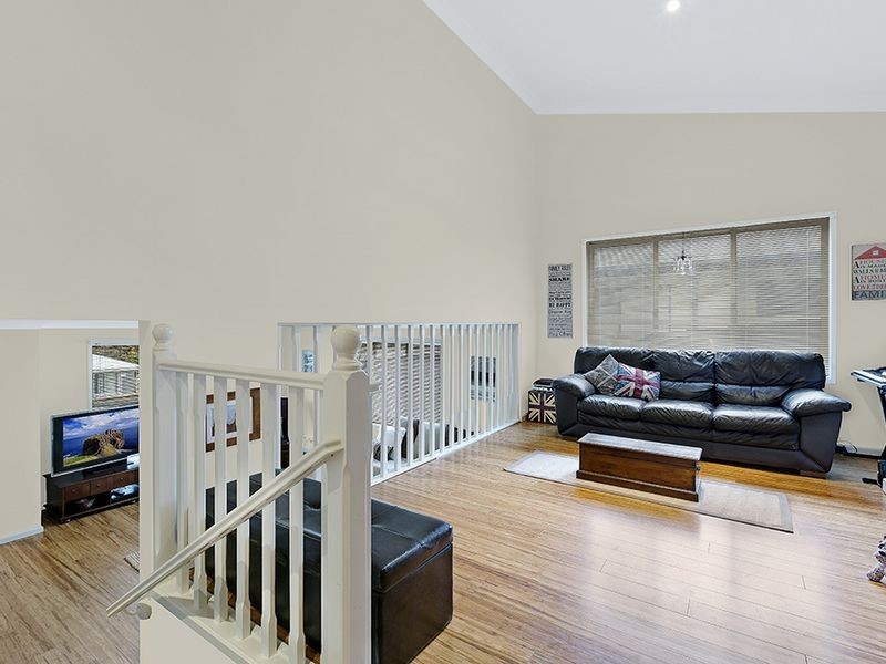 98 Lakin Street, Bateau Bay NSW 2261