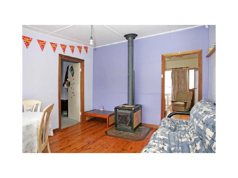 35 Farrar Road, Killarney Vale NSW 2261