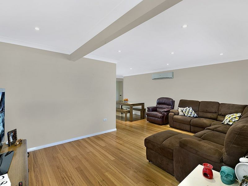 12 Rickard Street, Bateau Bay NSW 2261