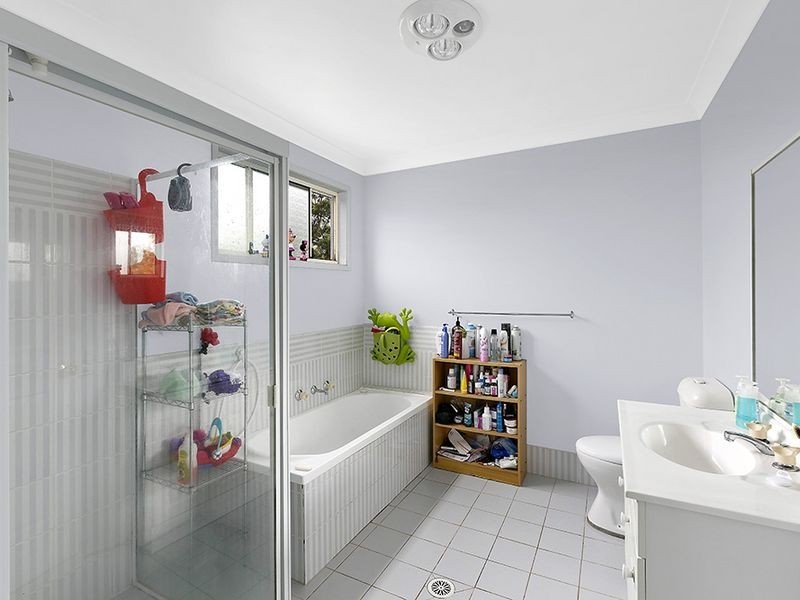 1/32 Aurora Place, Bateau Bay NSW 2261