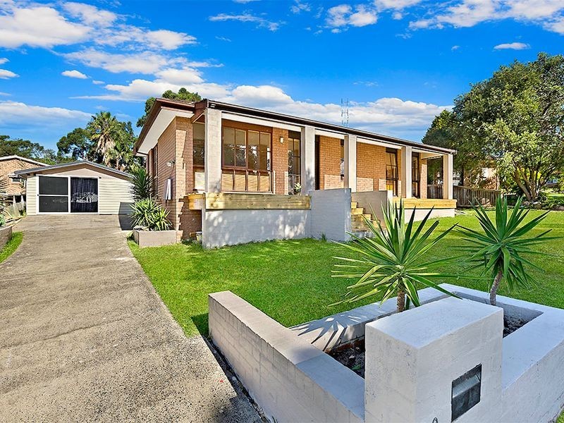 20 Premier Way, Bateau Bay NSW 2261