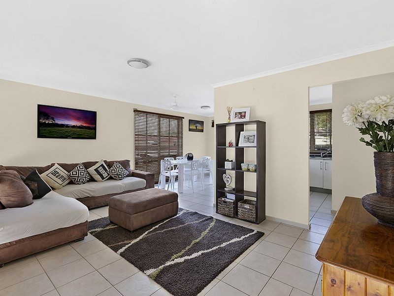 20 Premier Way, Bateau Bay NSW 2261