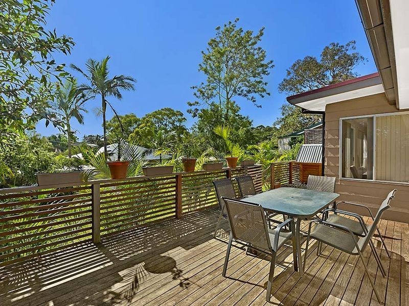 104 Cresthaven Avenue, Bateau Bay NSW 2261