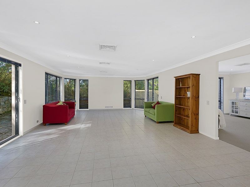 869 The Entrance Road, Wamberal NSW 2260