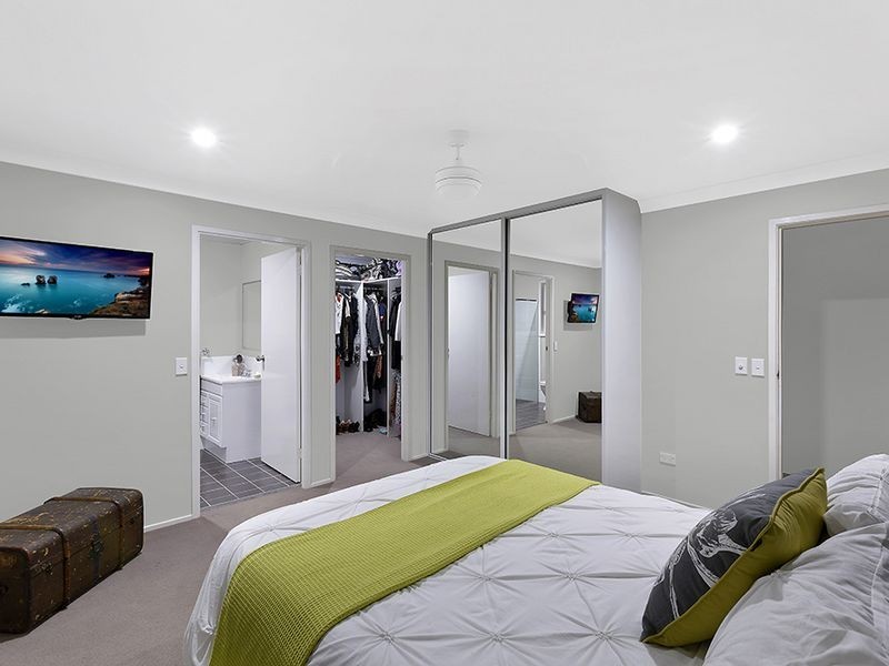 11 Viscount Close, Shelly Beach NSW 2261