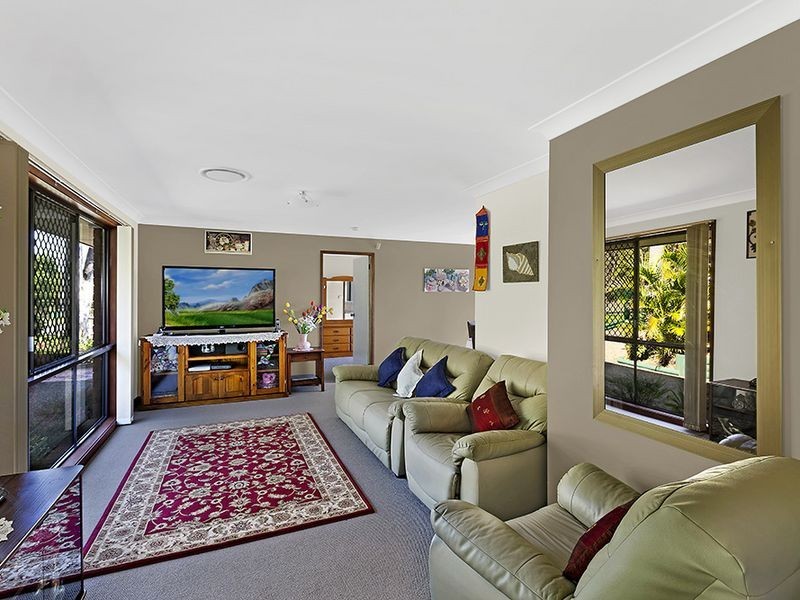 11 Sherwood Close, Bateau Bay NSW 2261