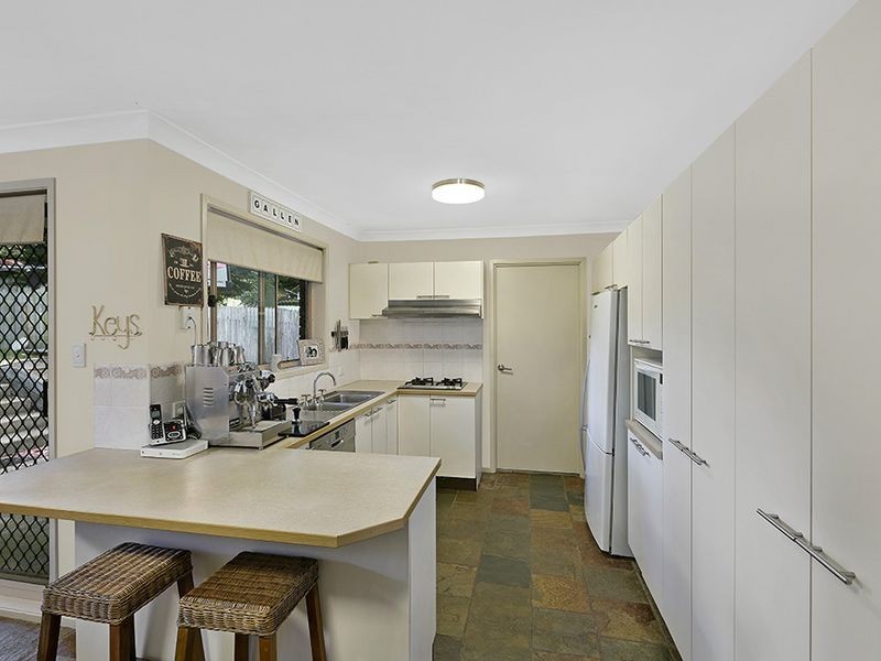 700 The Entrance Road, Bateau Bay NSW 2261