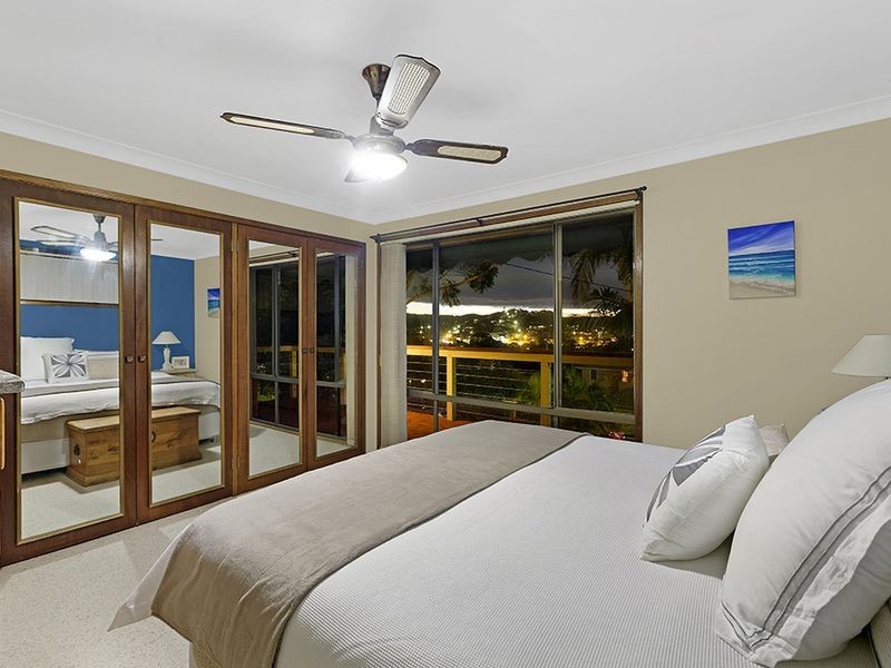 15 Toongara Avenue, Bateau Bay NSW 2261