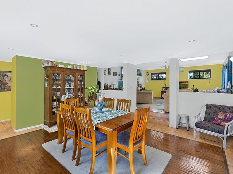 19 Hilltop Street, Bateau Bay NSW 2261