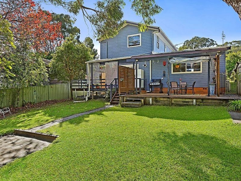 19 Hilltop Street, Bateau Bay NSW 2261