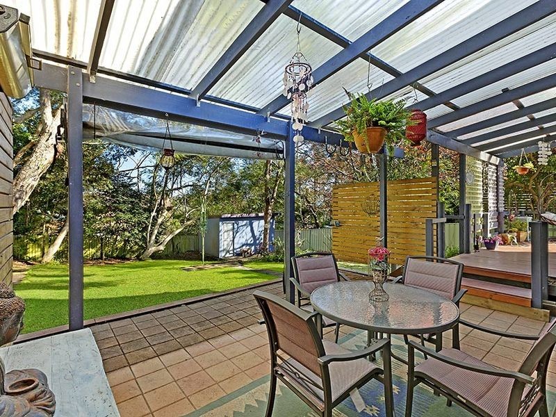 19 Hilltop Street, Bateau Bay NSW 2261