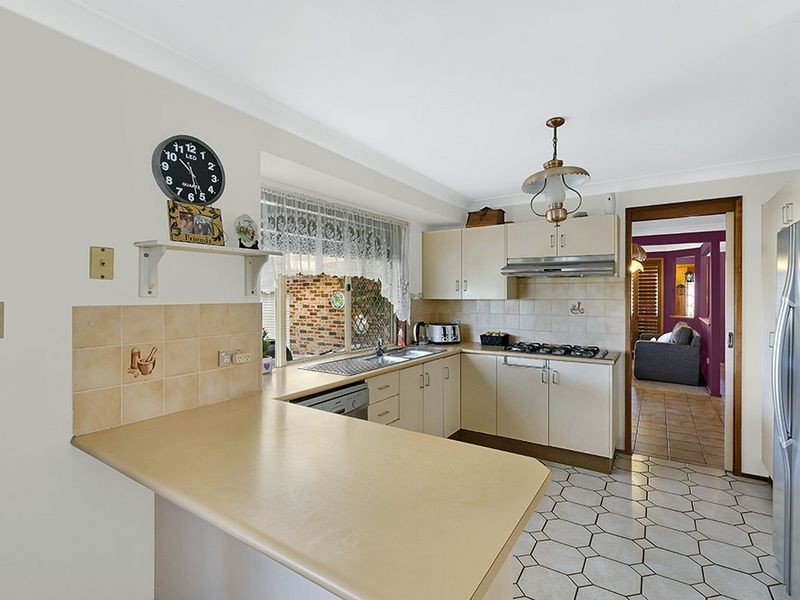 7 Montana Place, Bateau Bay NSW 2261