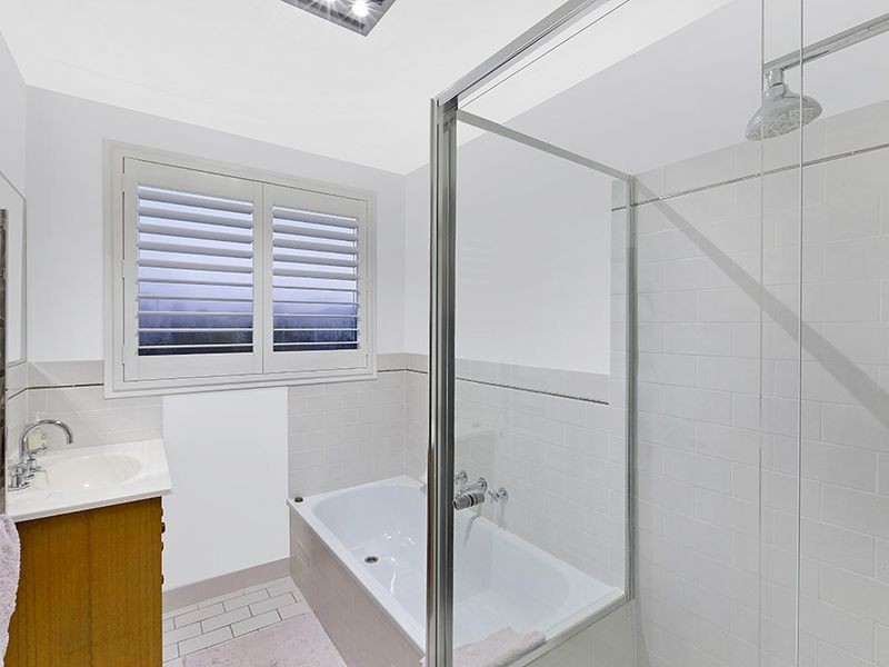 56 Rotherham Street, Bateau Bay NSW 2261