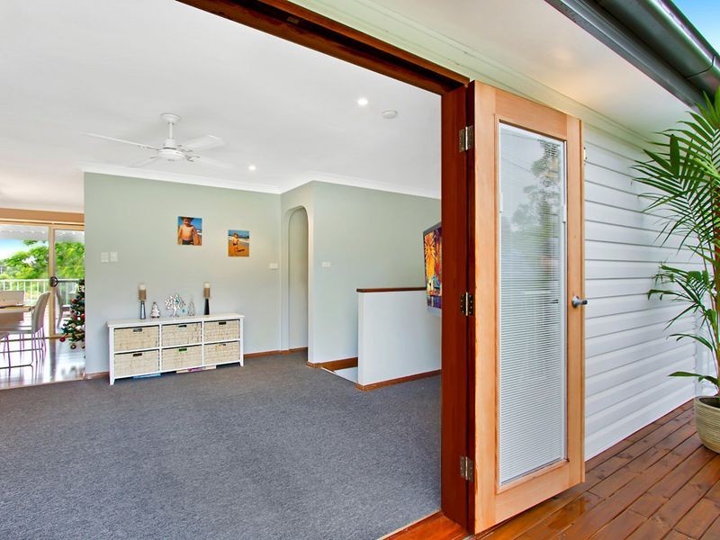 39 Henry Parkes Drive, Berkeley Vale NSW 2261