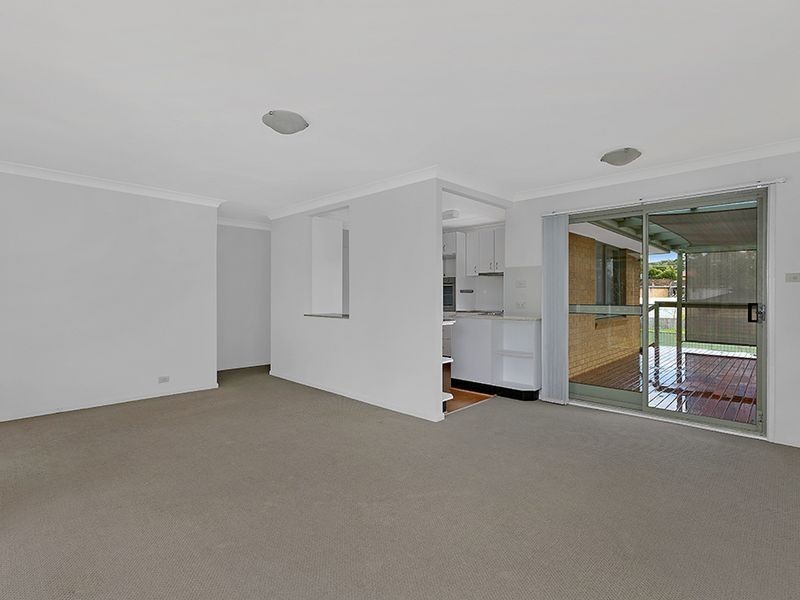 113 Seabrook Avenue, Bateau Bay NSW 2261