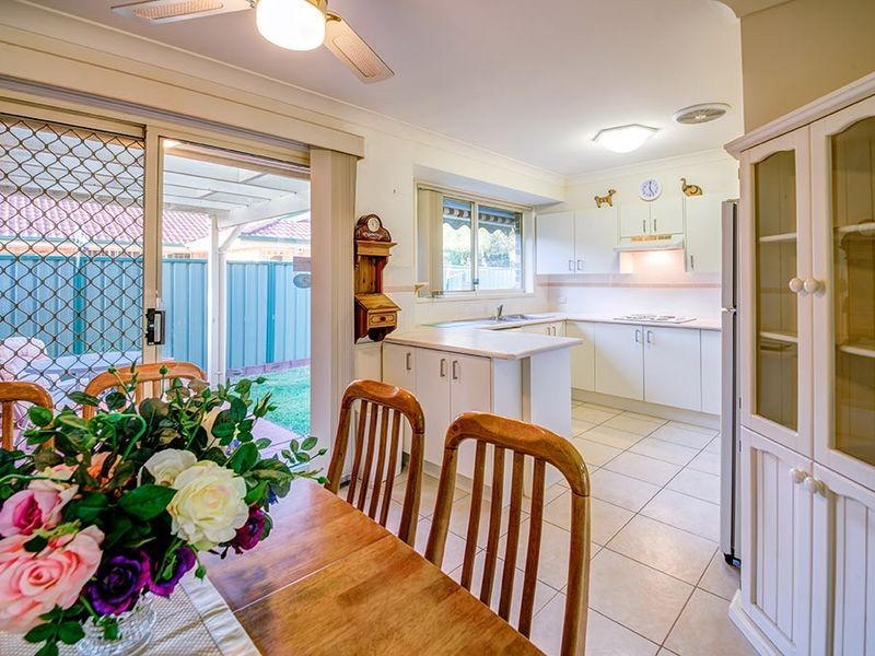 7 Castlereagh Crescent, Bateau Bay NSW 2261