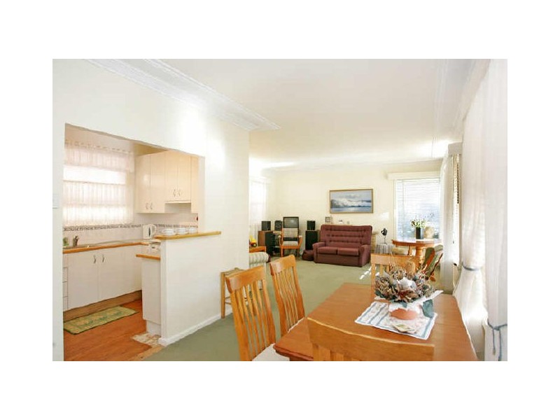 22 Bateau Bay Road, Bateau Bay NSW 2261