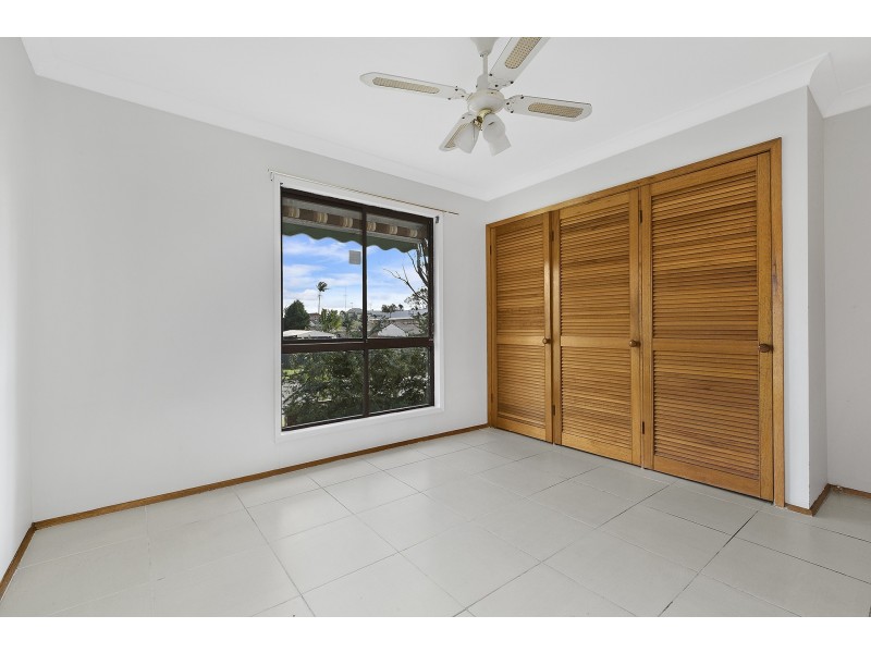 16 Promenade Avenue, Bateau Bay NSW 2261