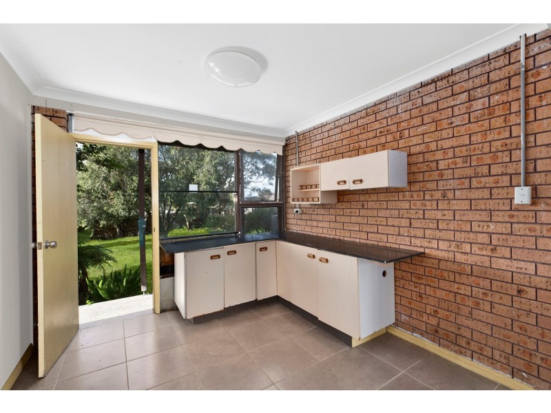 16 Promenade Avenue, Bateau Bay NSW 2261