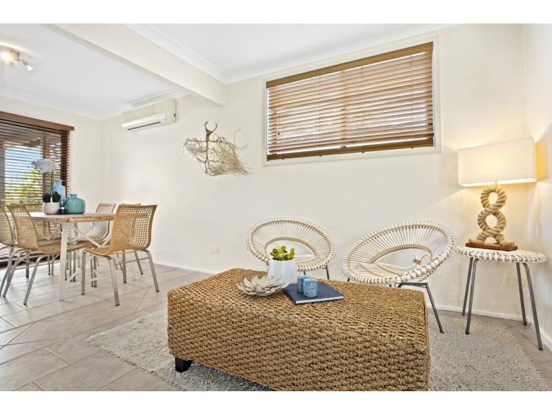 2 Wandella Ave, Bateau Bay NSW 2261