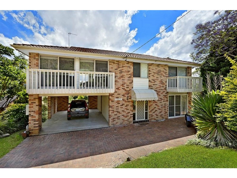 6 Cudgee Close, Green Point NSW 2251