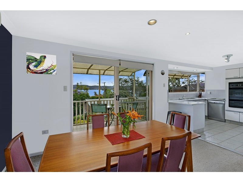 6 Cudgee Close, Green Point NSW 2251