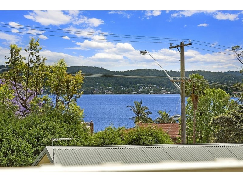 6 Cudgee Close, Green Point NSW 2251
